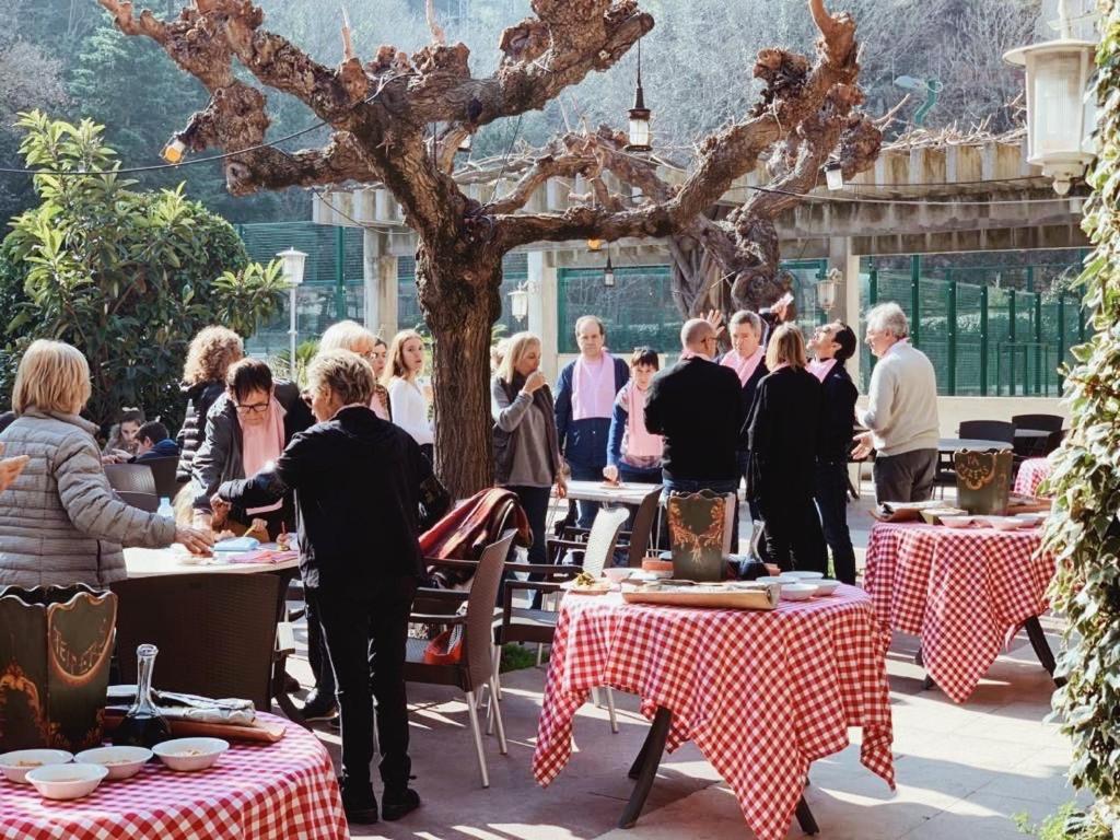 罗伯特酒店 La Pobla de Claramunt 外观 照片